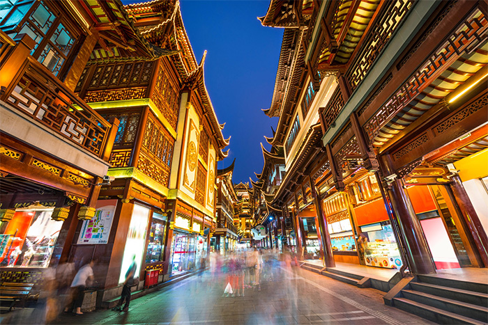 想要吸引客流量，你知道景區(qū)亮化的秘訣嗎？