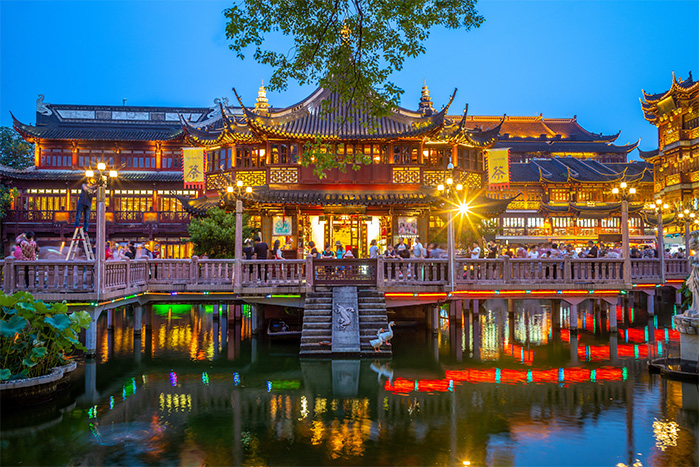 景區(qū)不做亮化，吸引力不再，快行動(dòng)！