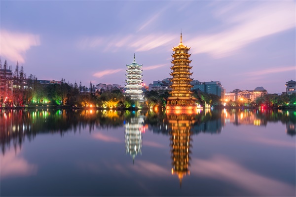 園林景觀亮化設計，讓城市充滿生命力 ！