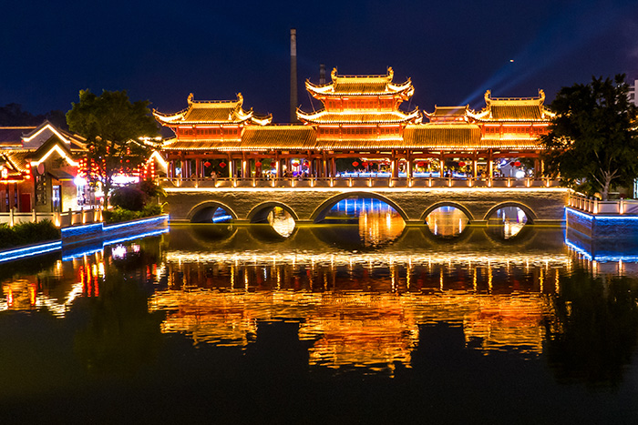 不為游客著想的景區(qū)夜游亮化，注定失??！