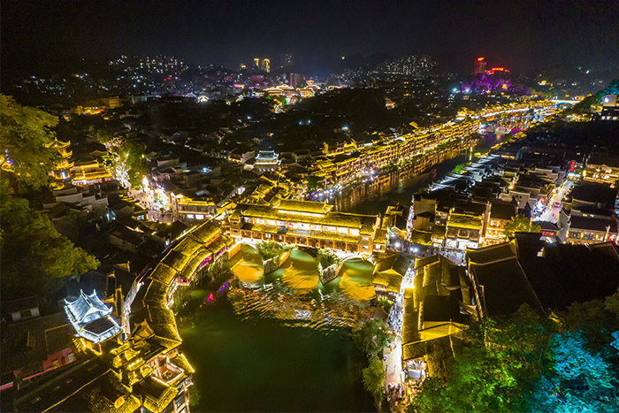 以人民為核心的文旅夜游亮化才有未來(lái)！